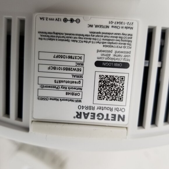 NETGEAR Orbi RBR40 Mesh AC2200 Router - Picture 6 of 6